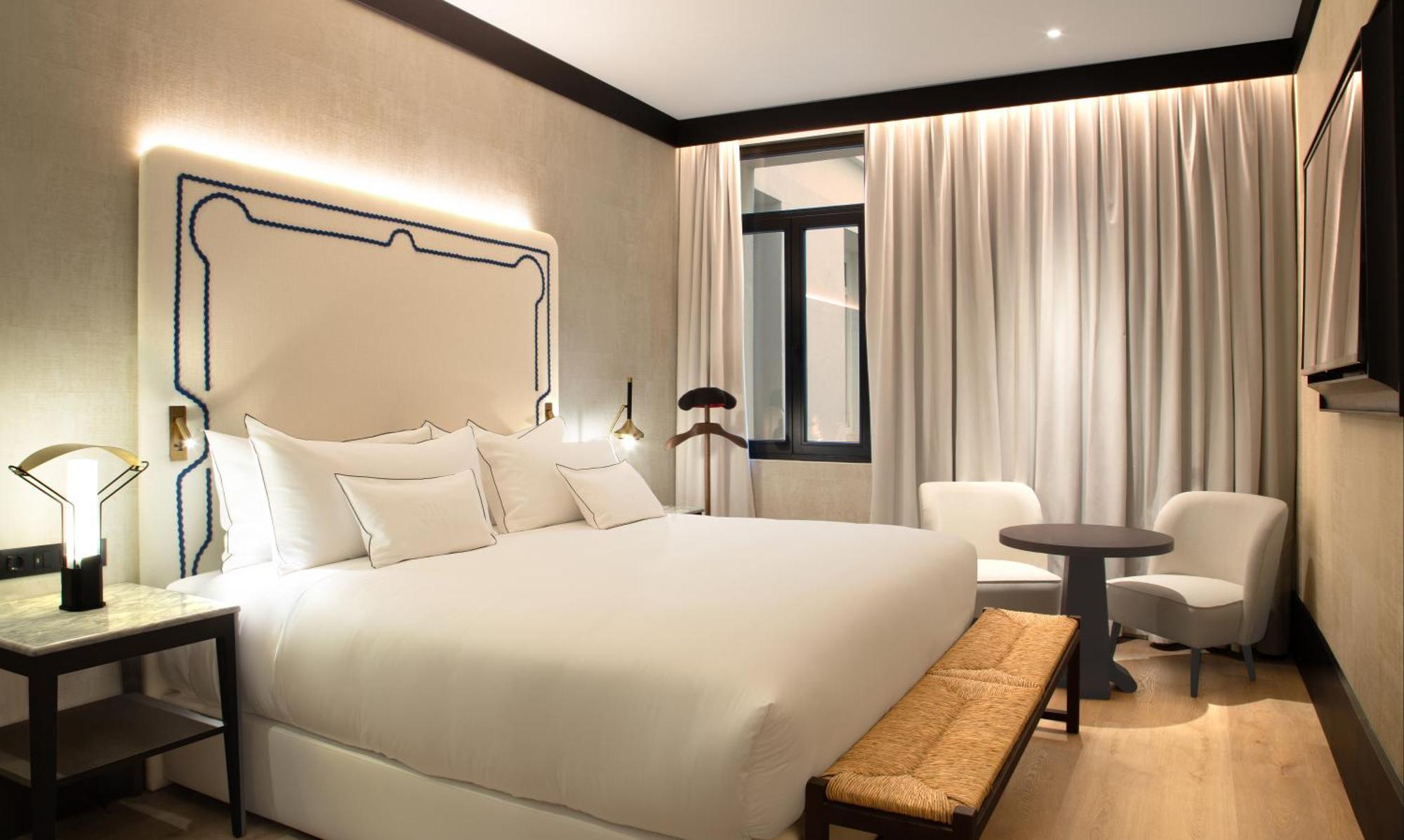 Hotel Montera Madrid, Curio Collection By Hilton エクステリア 写真