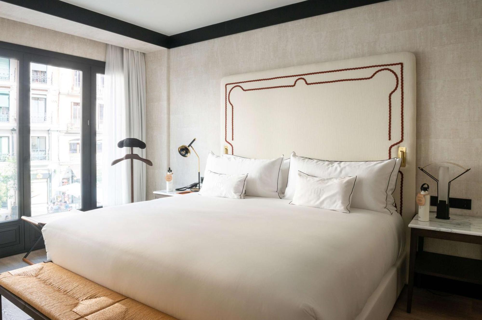 Hotel Montera Madrid, Curio Collection By Hilton エクステリア 写真