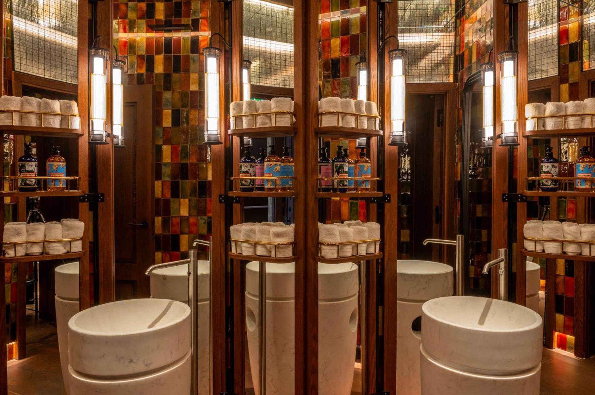 Hotel Montera Madrid, Curio Collection By Hilton エクステリア 写真
