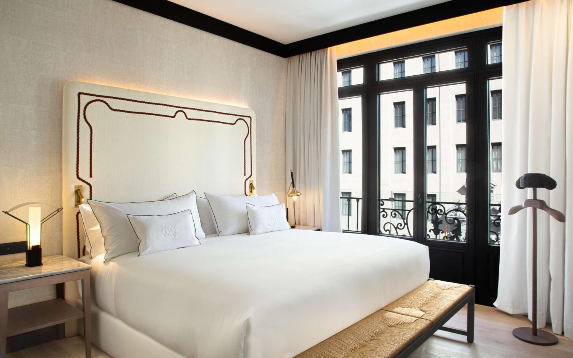 Hotel Montera Madrid, Curio Collection By Hilton エクステリア 写真