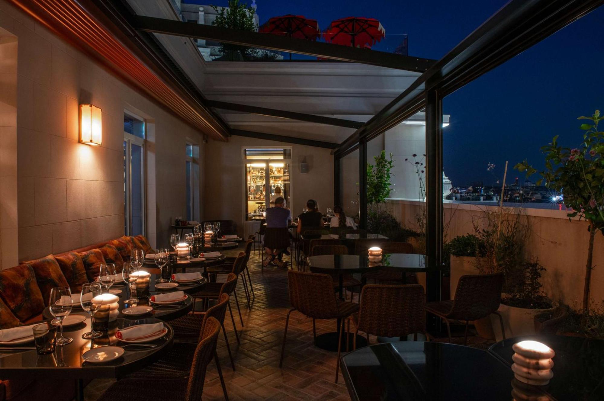 Hotel Montera Madrid, Curio Collection By Hilton エクステリア 写真