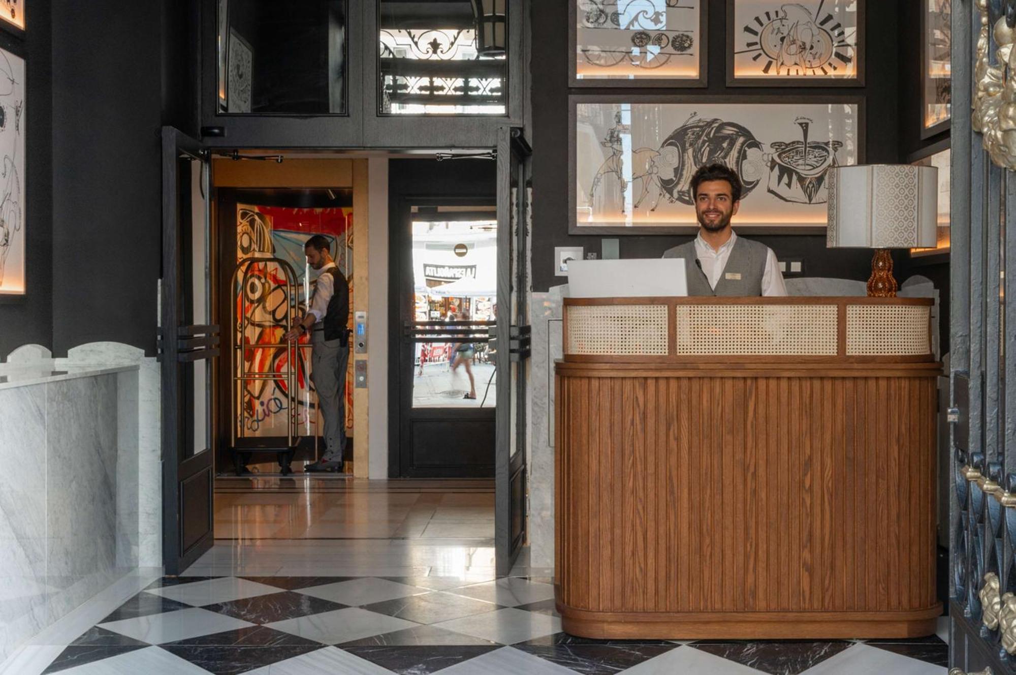 Hotel Montera Madrid, Curio Collection By Hilton エクステリア 写真