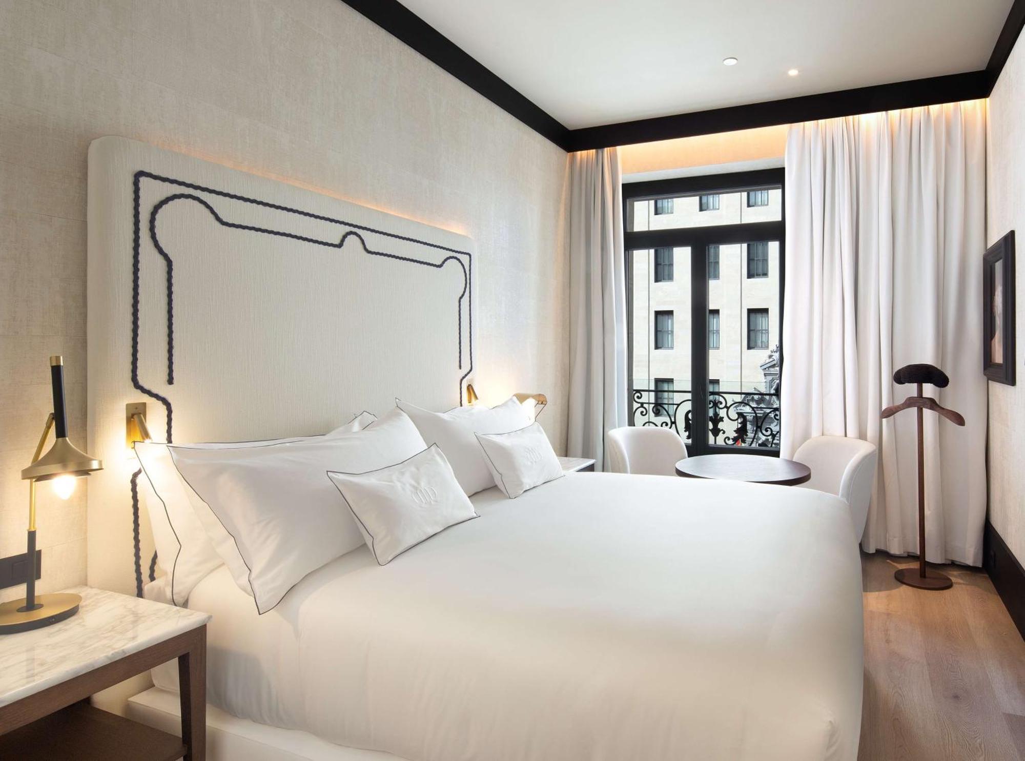 Hotel Montera Madrid, Curio Collection By Hilton エクステリア 写真