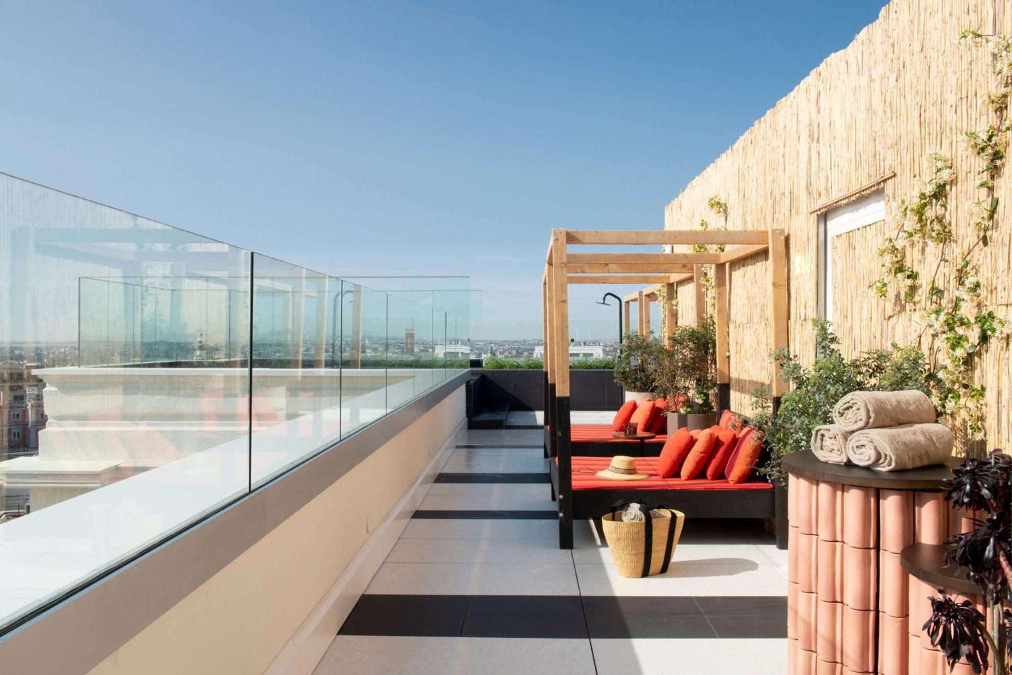 Hotel Montera Madrid, Curio Collection By Hilton エクステリア 写真