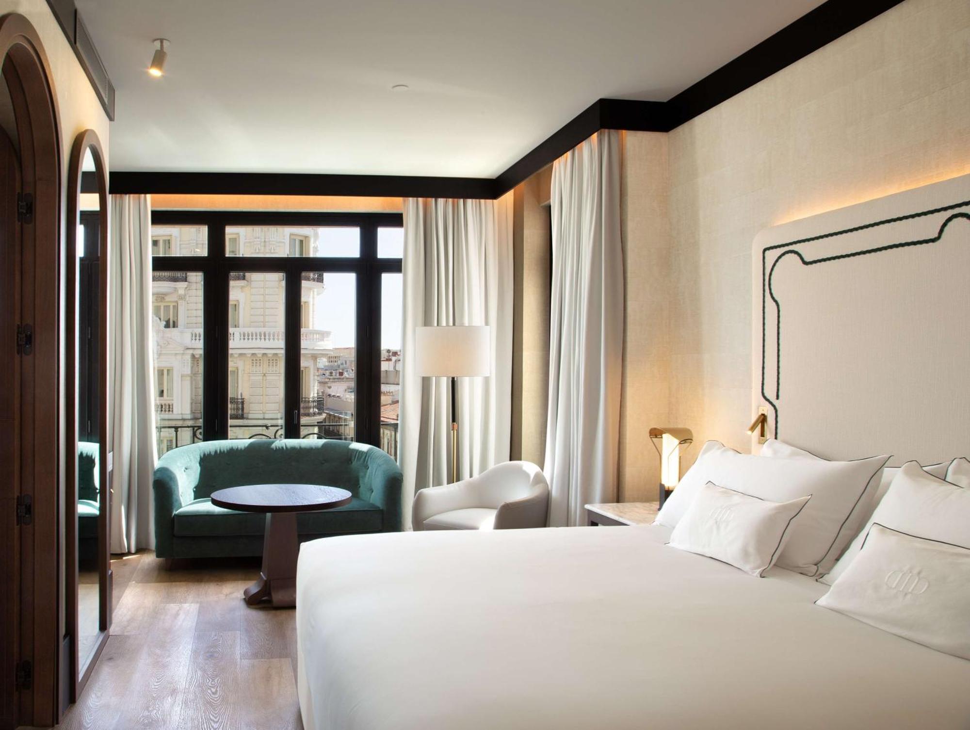 Hotel Montera Madrid, Curio Collection By Hilton エクステリア 写真